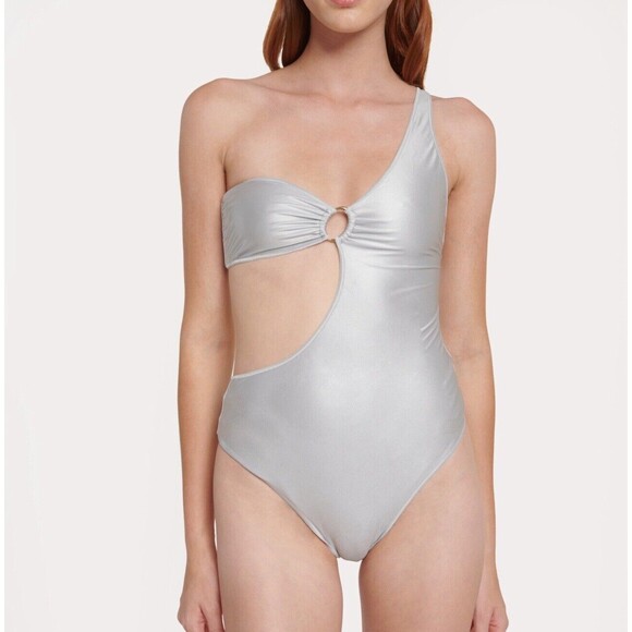 Oseree Glow One Shoulder Swimsuit In Silver SS Sm New W/O Tag - Picture 2 of 12